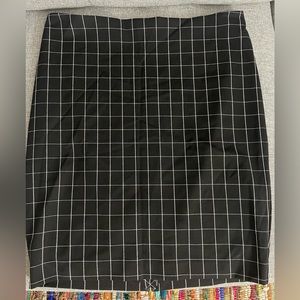 Express Plaid Knee Length Lined Pencil Skirt Black White